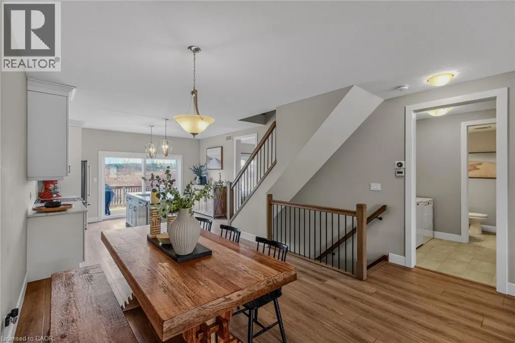 744 NELSON Street Unit# 5 #5