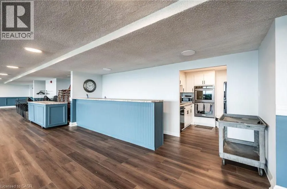 375 N KING Street N Unit# 1102 #1102