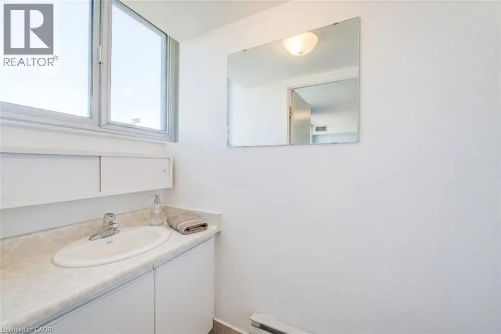 375 N KING Street N Unit# 1102 #1102