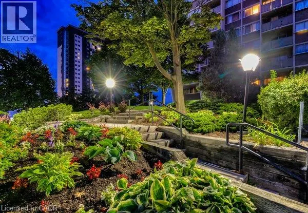 375 N KING Street N Unit# 1102 #1102