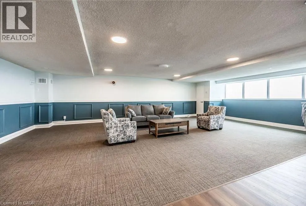 375 N KING Street N Unit# 1102 #1102