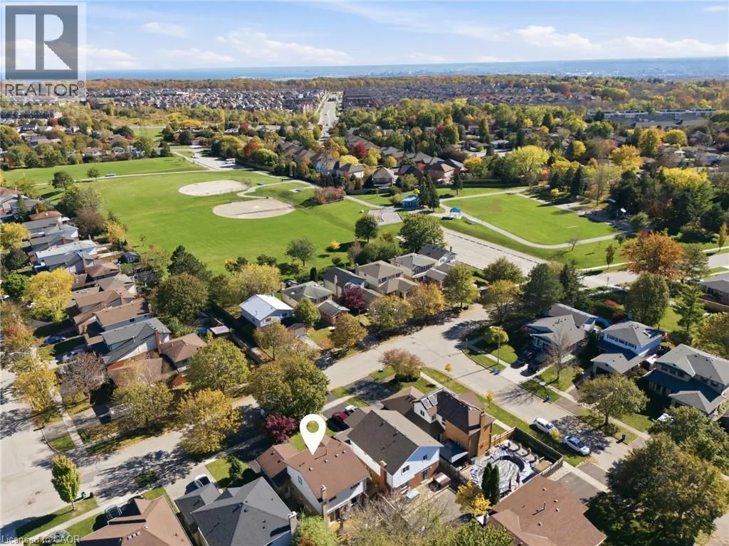 45 NISKA Drive