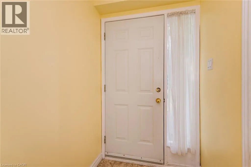 32 MOWAT Boulevard Unit# 25 #25