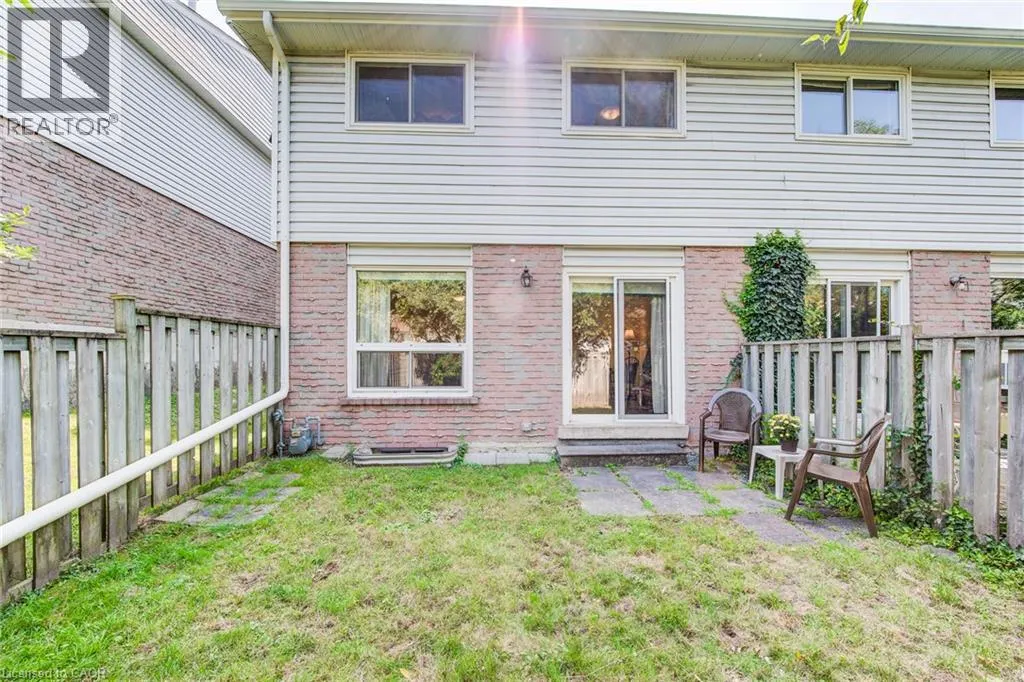 32 MOWAT Boulevard Unit# 25 #25