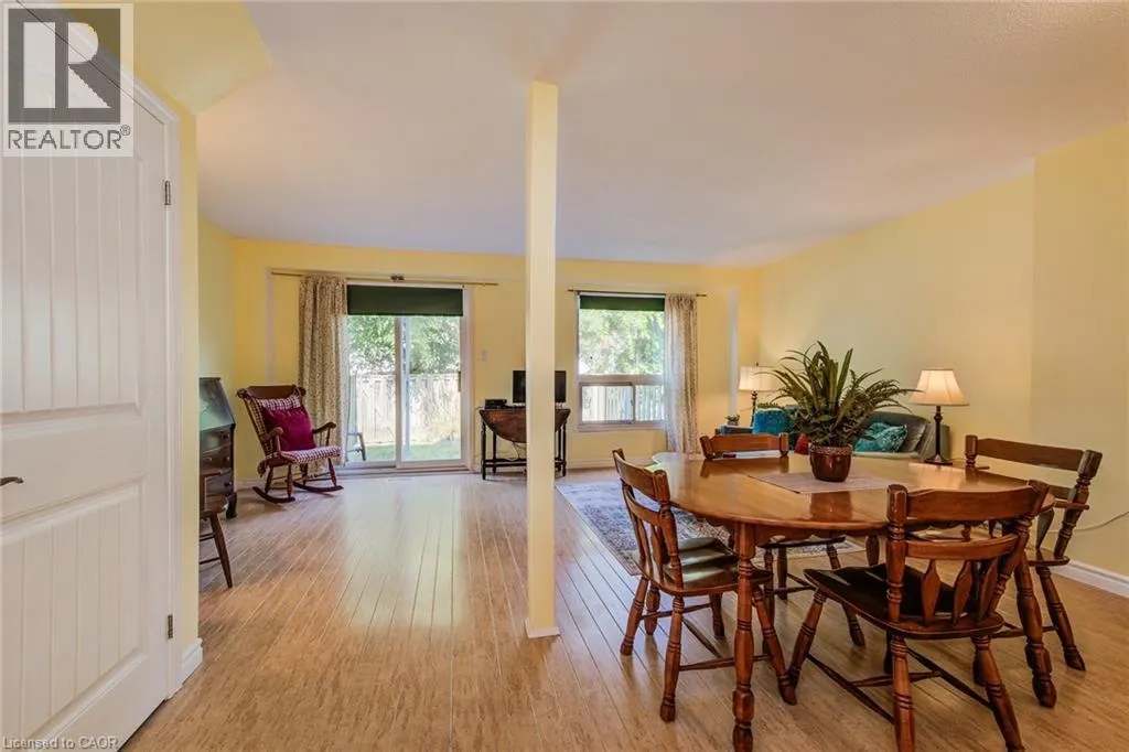 32 MOWAT Boulevard Unit# 25 #25