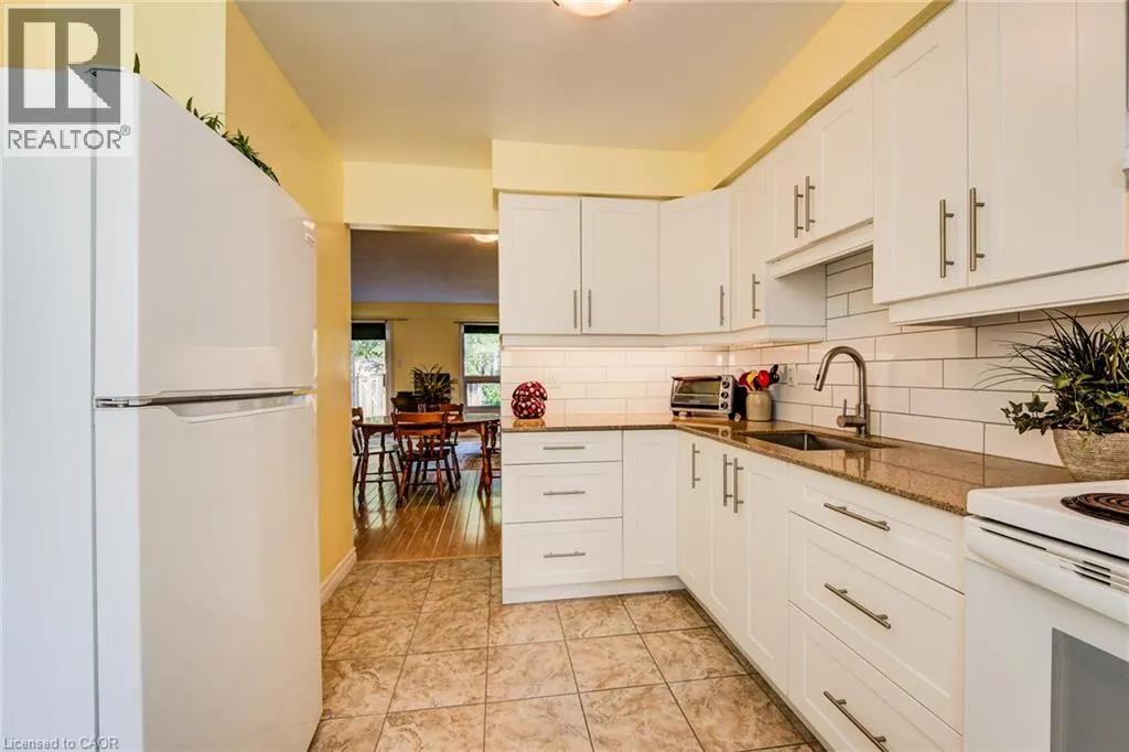 32 MOWAT Boulevard Unit# 25 #25