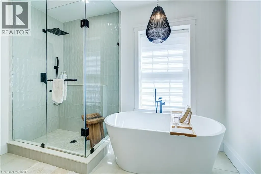 175 ROSSLYN Avenue S