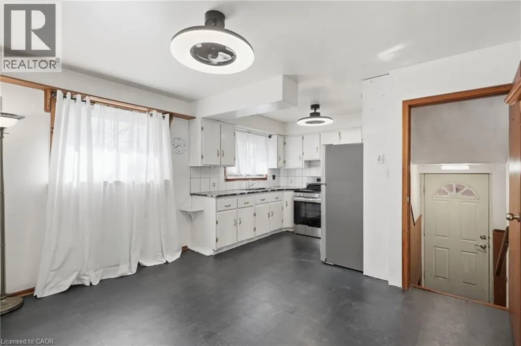 1181 HIGHWAY NO. 8