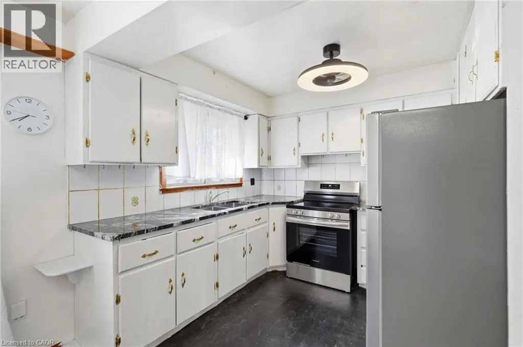 1181 HIGHWAY NO. 8