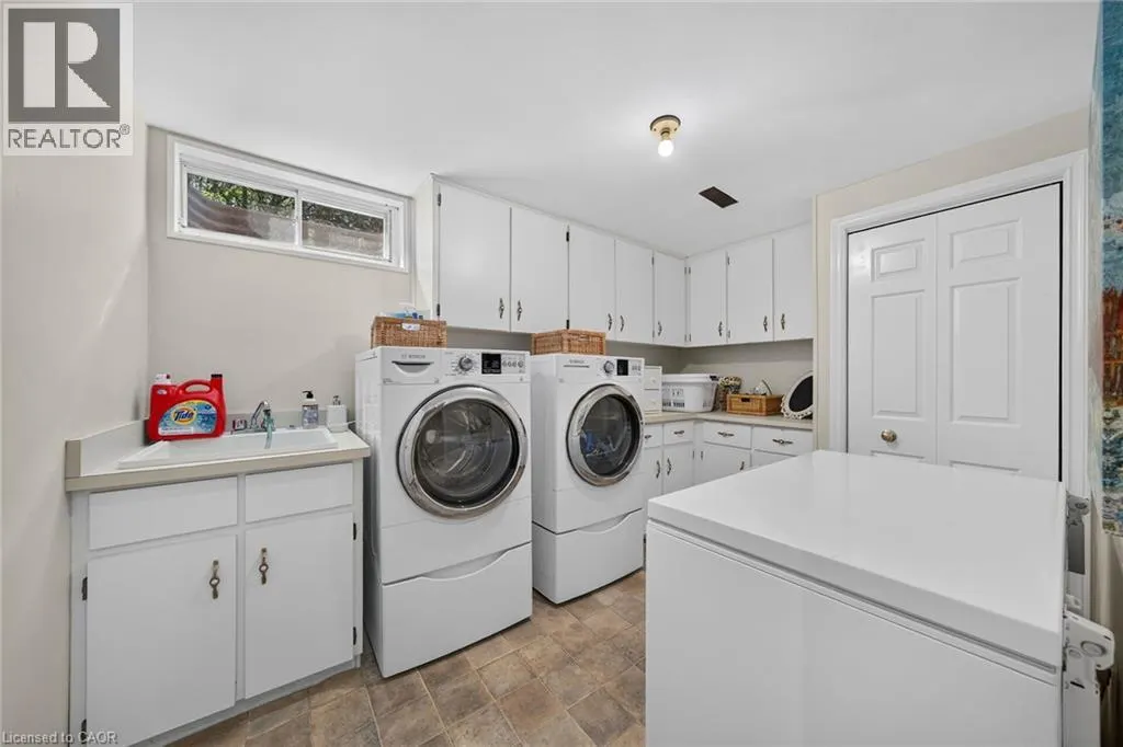 14 COTTONWOOD Court