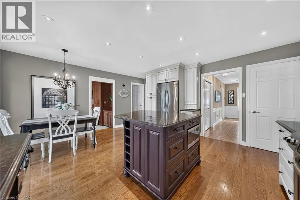 14 COTTONWOOD Court