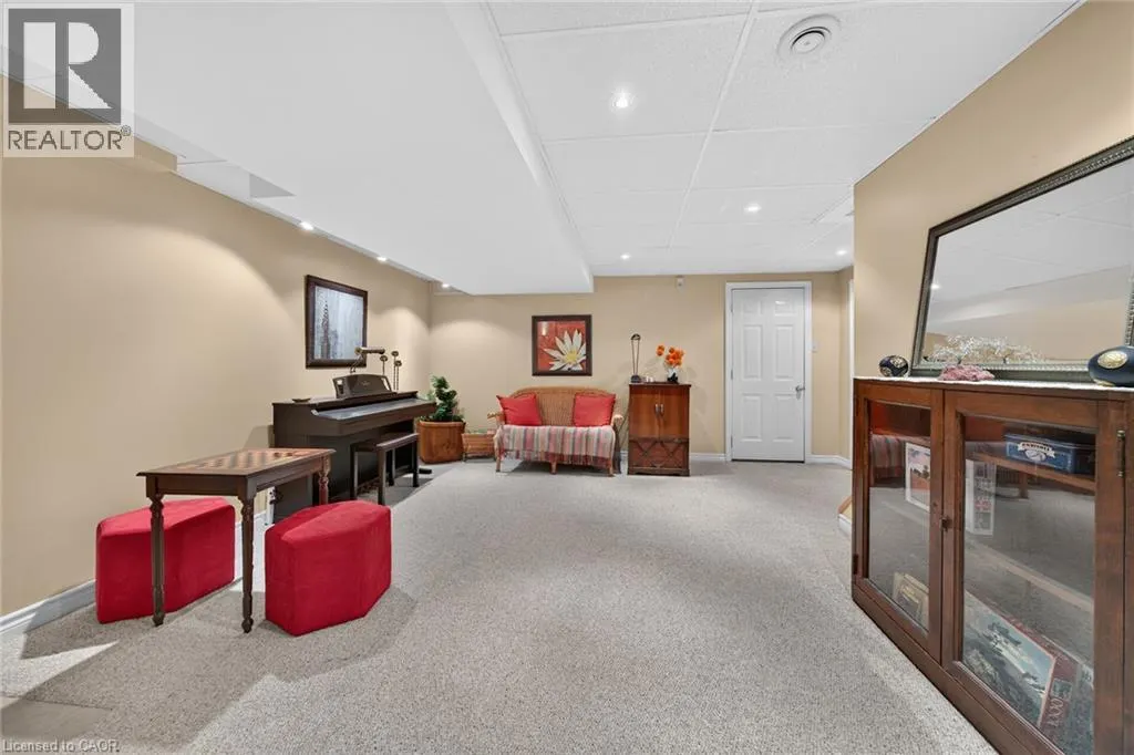 14 COTTONWOOD Court