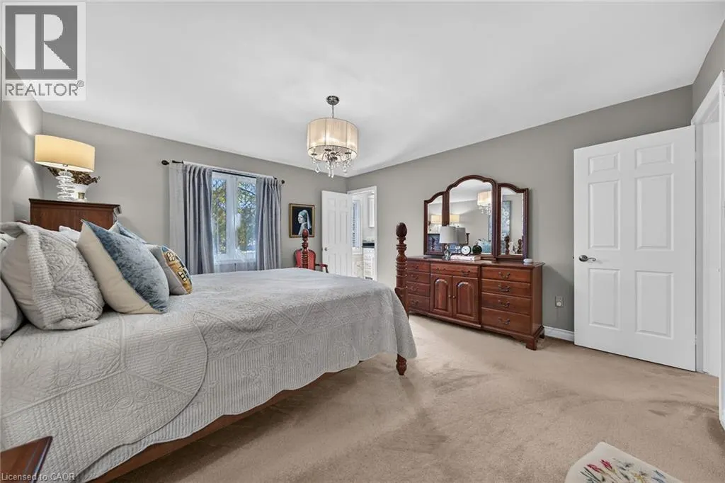 14 COTTONWOOD Court