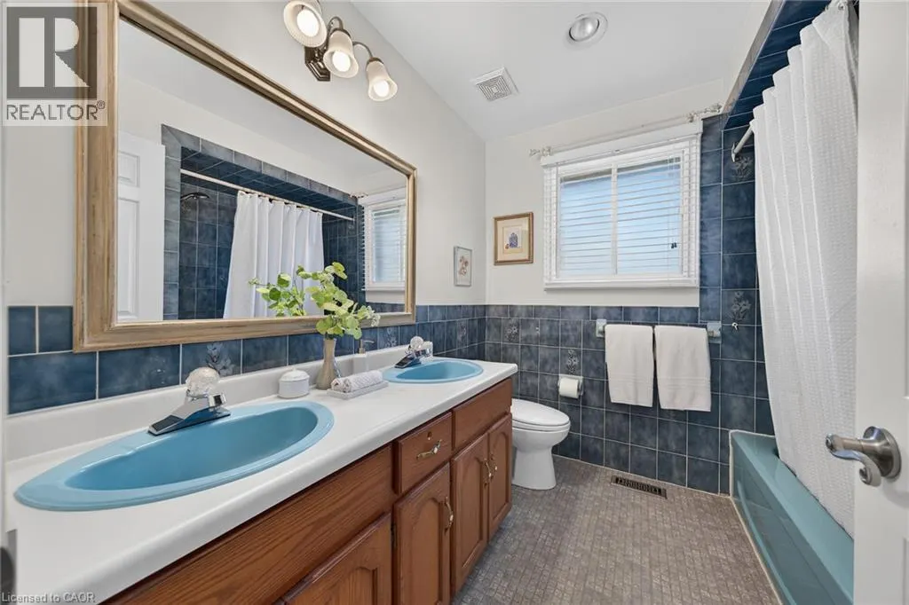 14 COTTONWOOD Court