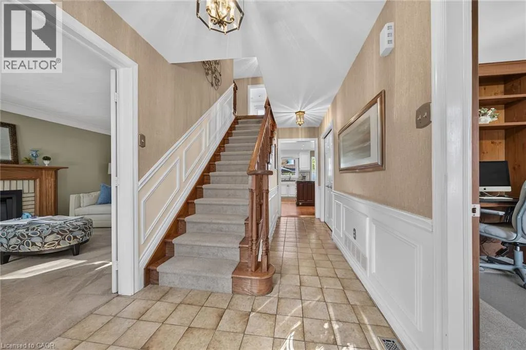14 COTTONWOOD Court