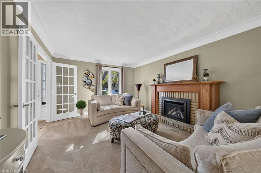 14 COTTONWOOD Court