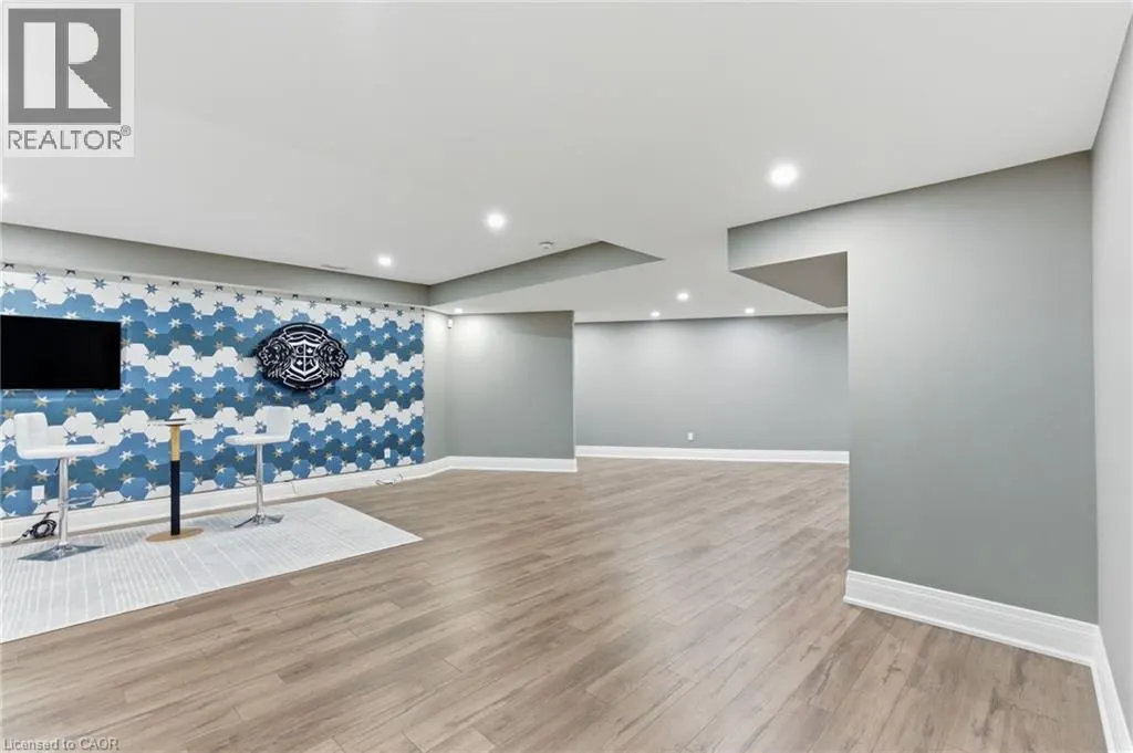 5 KRAMER Court