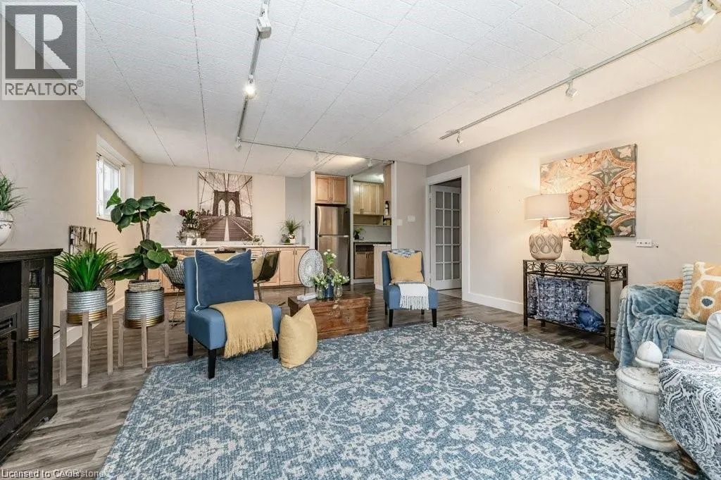 75 HAZELGLEN Drive Unit# 308 #308