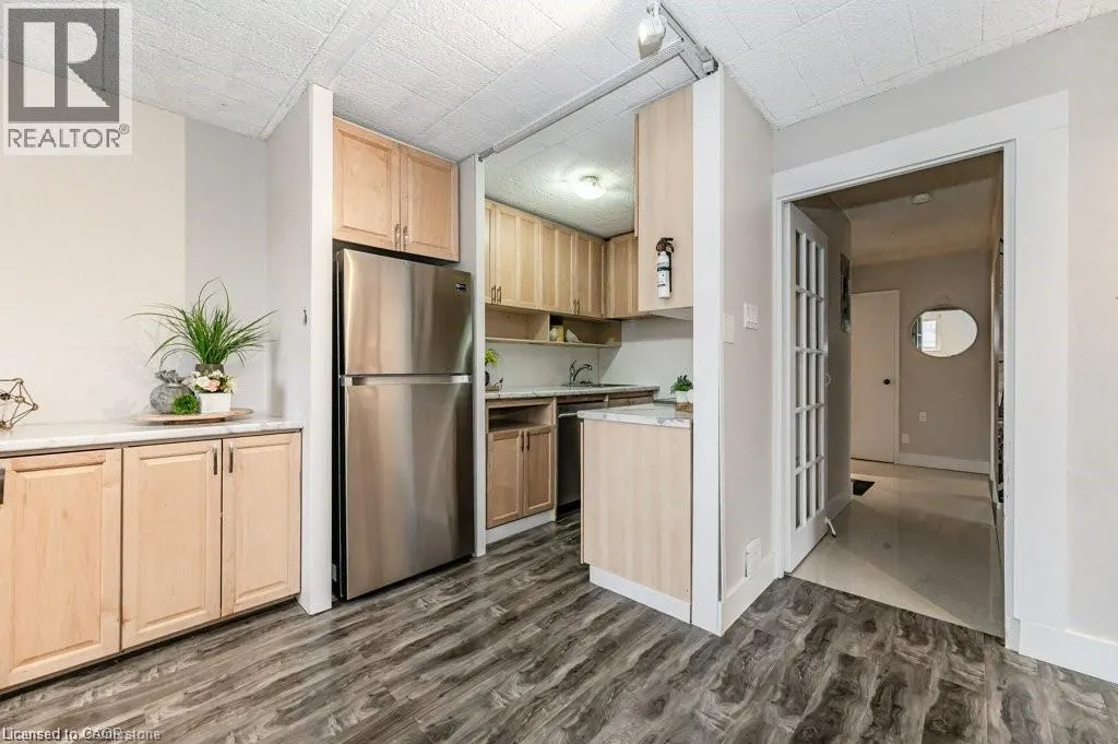 75 HAZELGLEN Drive Unit# 308 #308