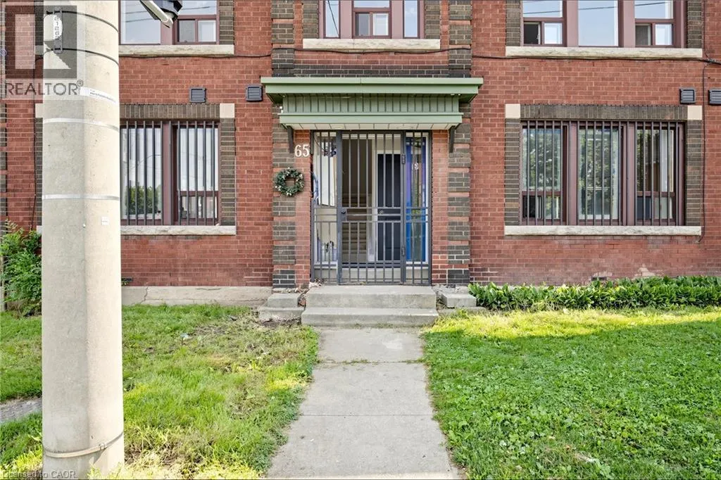 71 SANFORD Avenue S Unit# Unit 11 #Unit 11