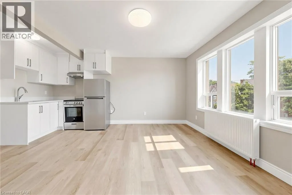 71 SANFORD Avenue S Unit# Unit 11 #Unit 11
