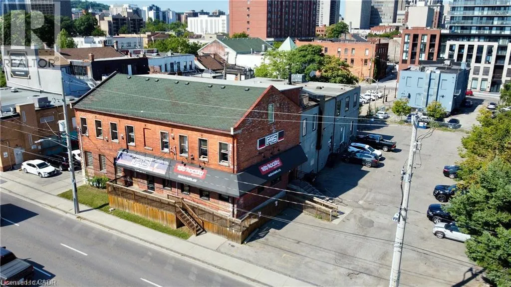 15 WELLINGTON Street N Unit# 201 #201