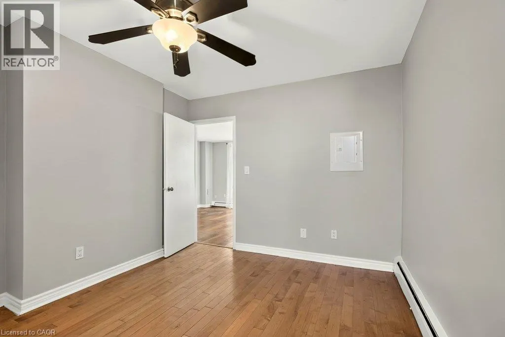 141 CATHARINE Street S Unit# 1003 #1003