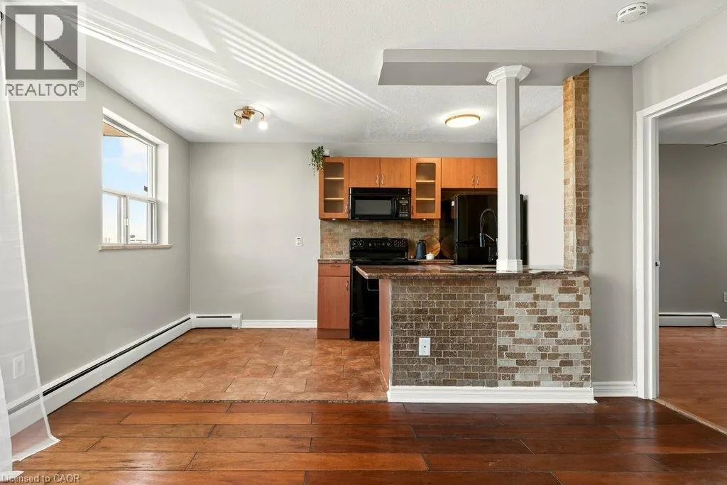 141 CATHARINE Street S Unit# 1003 #1003