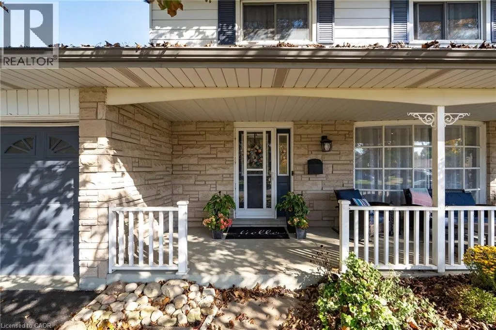 47 EASTWOOD Drive