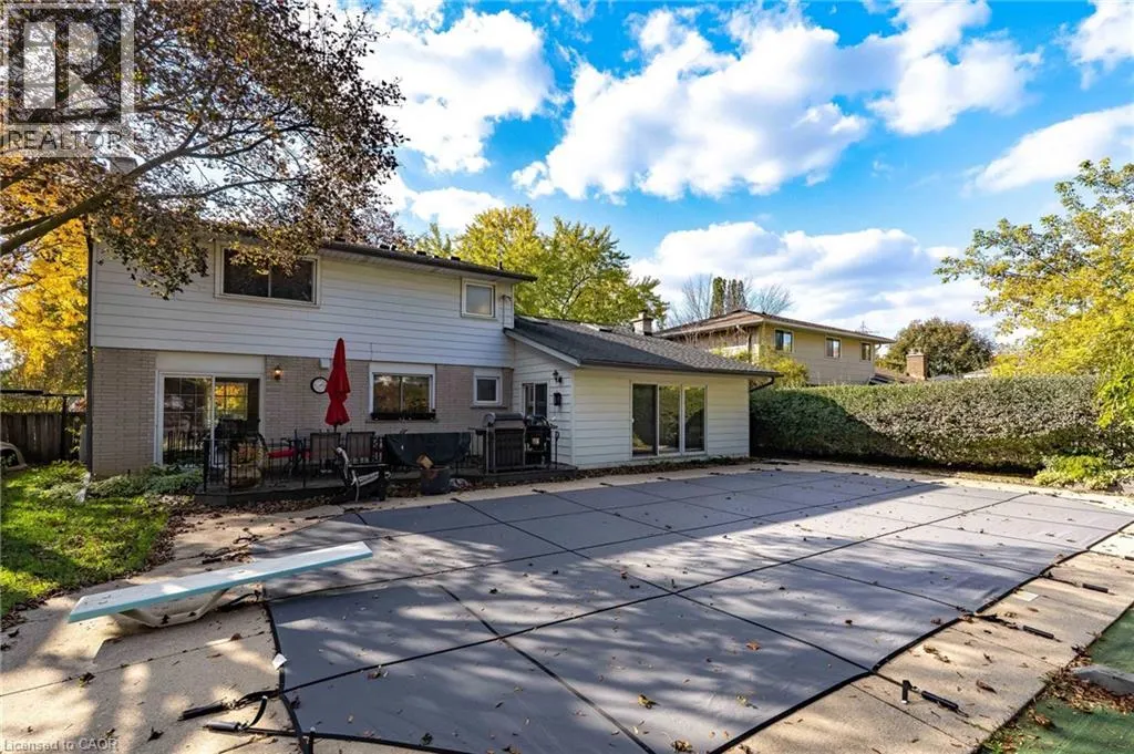 47 EASTWOOD Drive