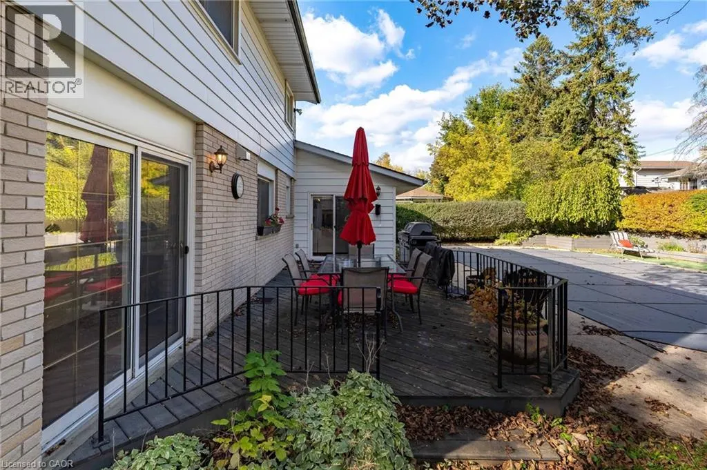 47 EASTWOOD Drive