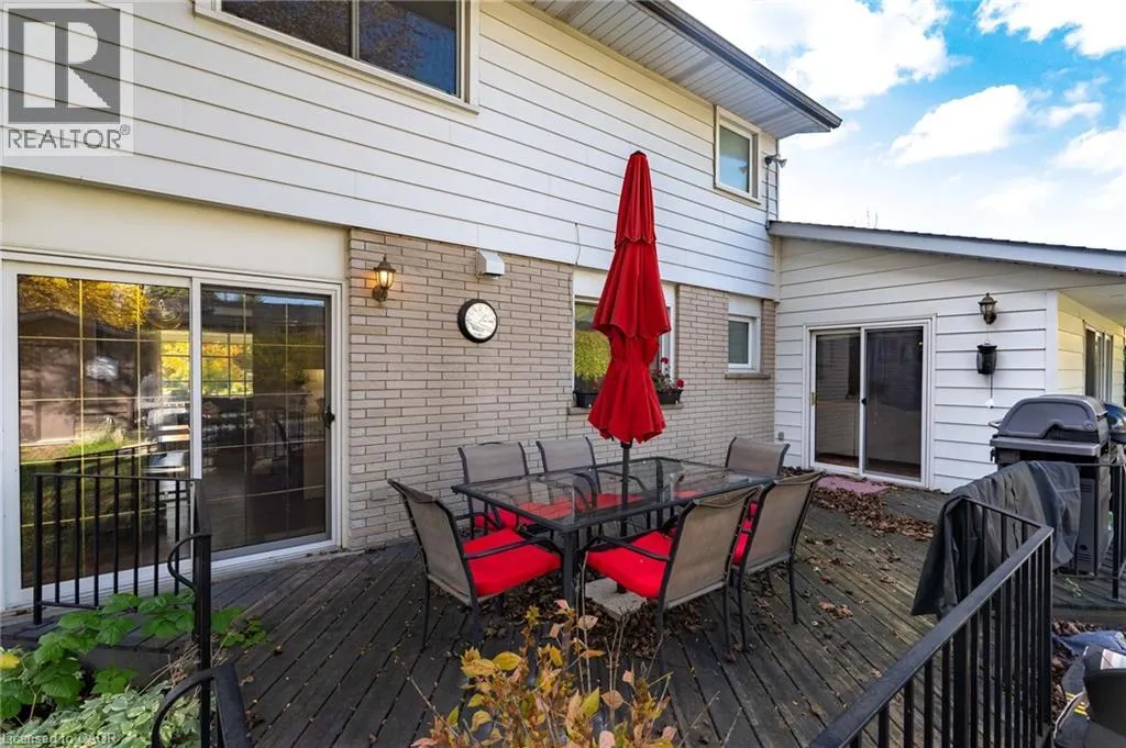 47 EASTWOOD Drive