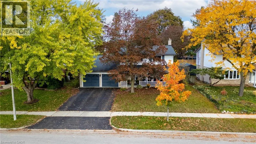 47 EASTWOOD Drive
