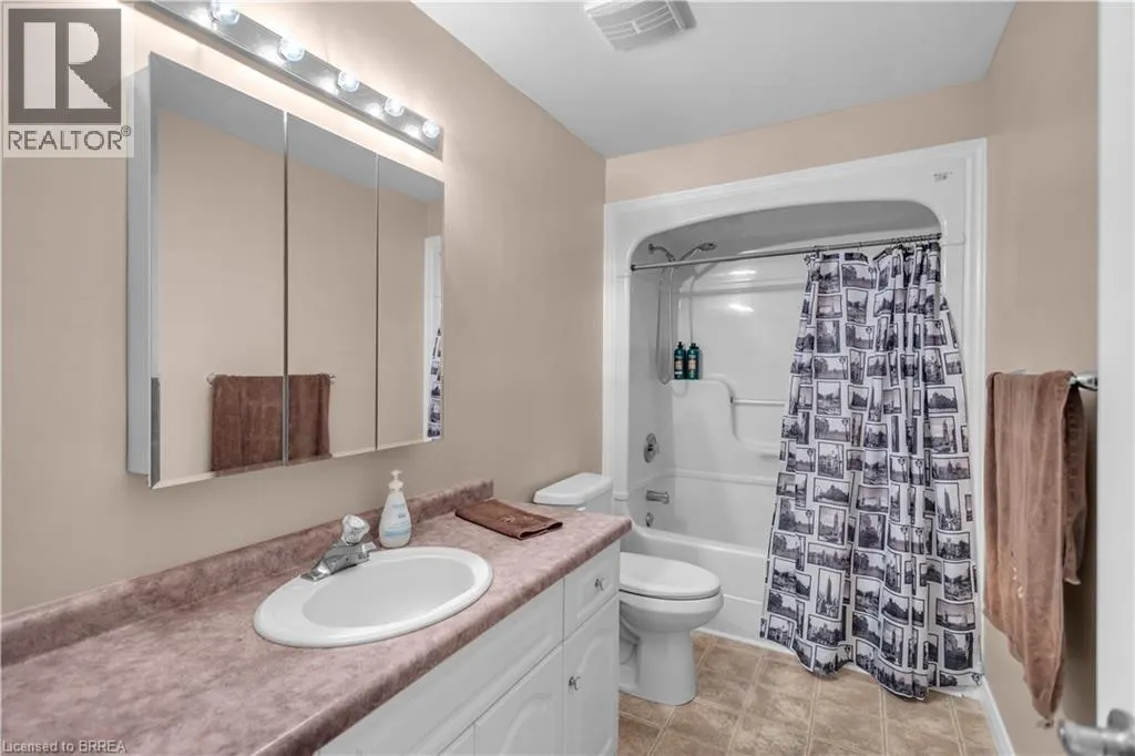 25 SUDDS Lane