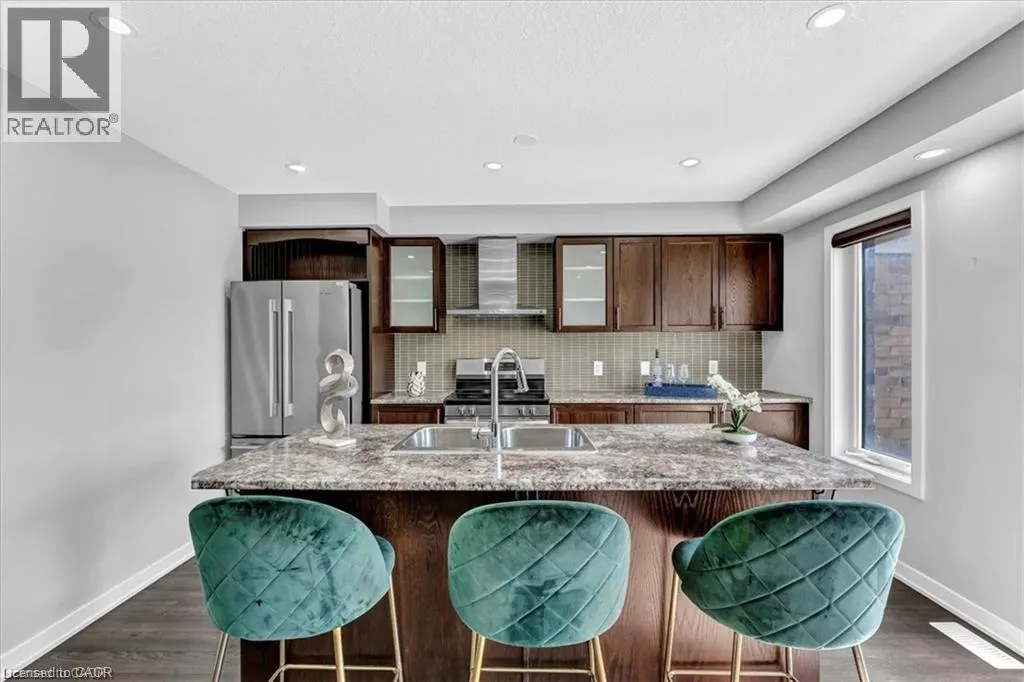 94 CRAFTER Crescent