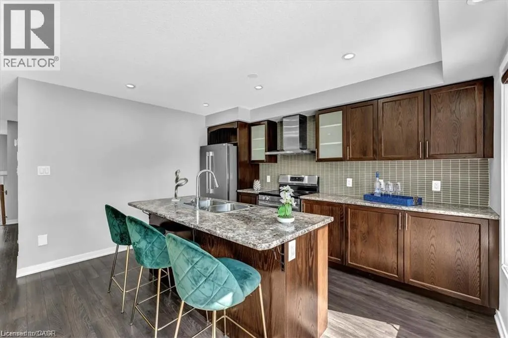 94 CRAFTER Crescent