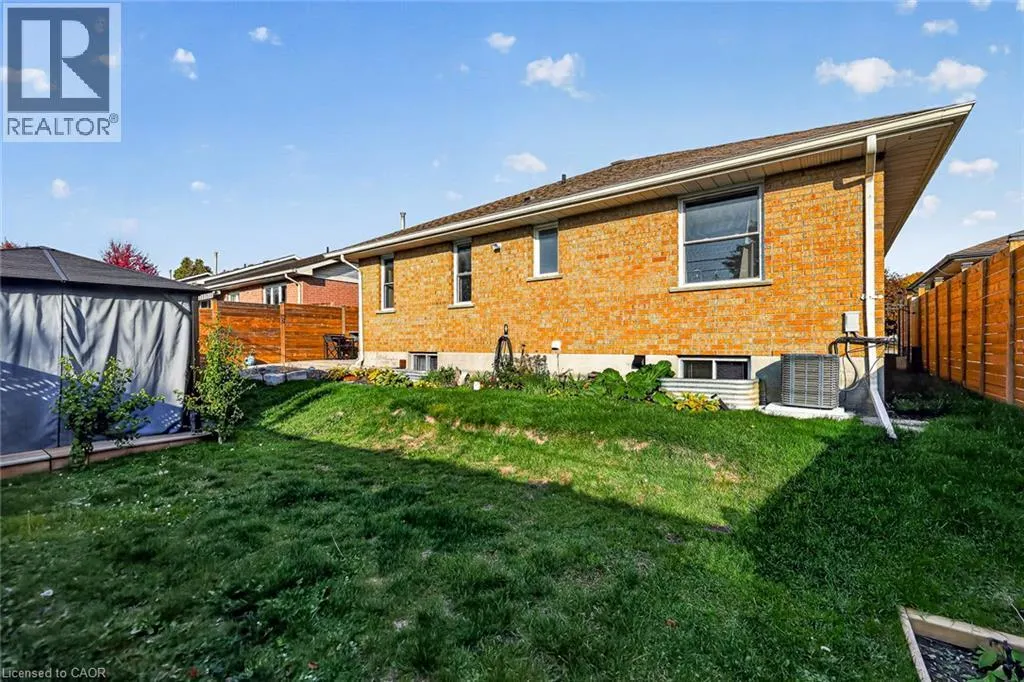 1079 PEARSON Drive