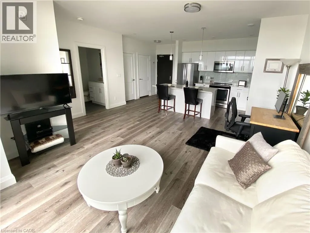 399 QUEEN Street S Unit# 608 #608