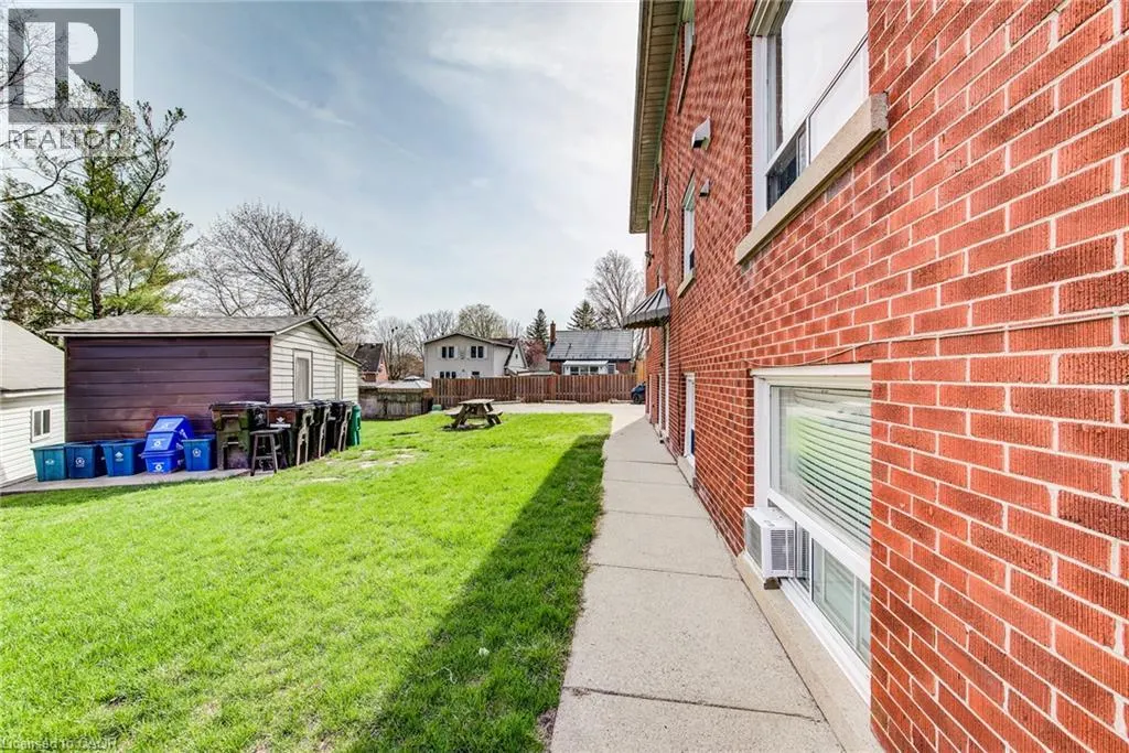 5 HEIMAN Street Unit# 2 #2