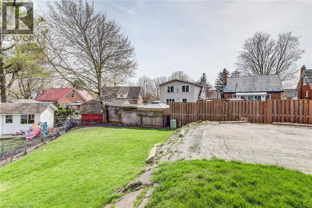 5 HEIMAN Street Unit# 2 #2