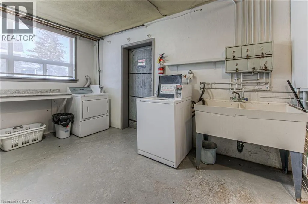 5 HEIMAN Street Unit# 2 #2