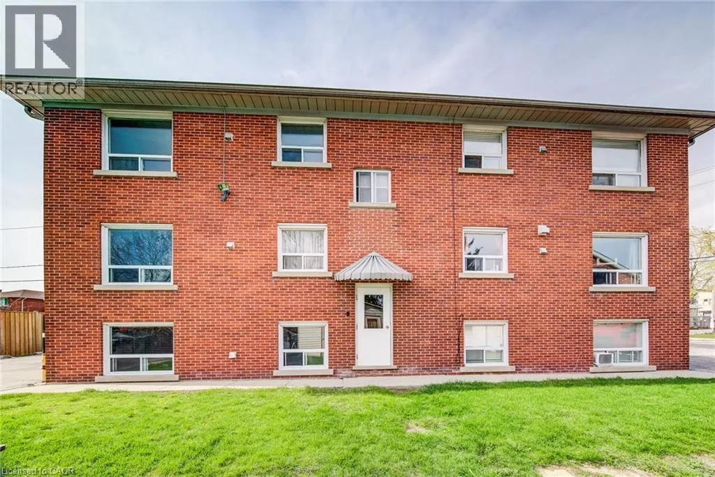5 HEIMAN Street Unit# 2 #2