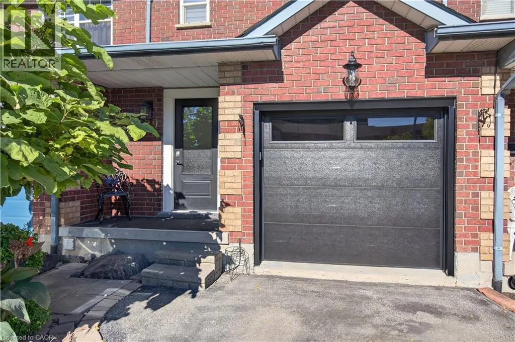 149 ESSLING Avenue