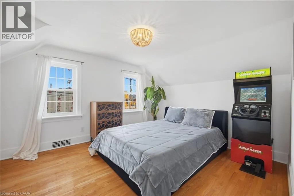 11 ROCK Avenue
