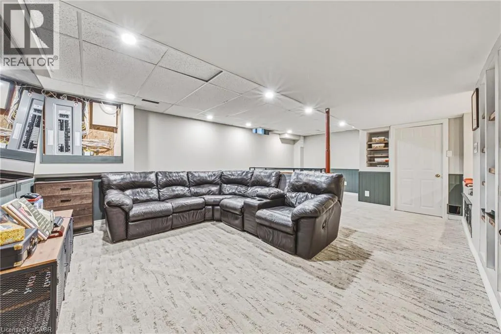4513 CEDARBROOK Lane