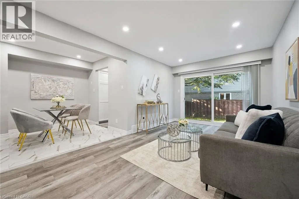 46 CEDARWOODS Crescent Unit# 20 #20