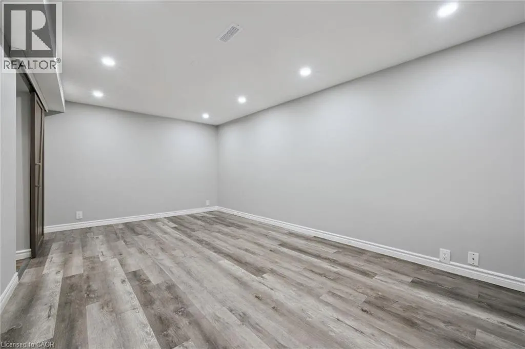 46 CEDARWOODS Crescent Unit# 20 #20