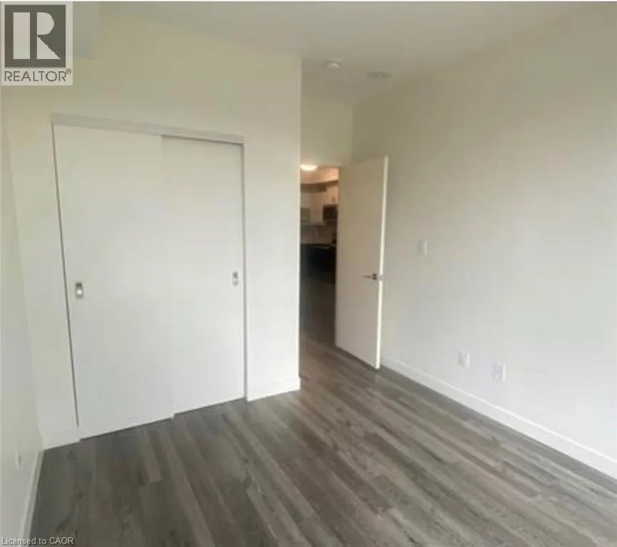128 KING Street Unit# 911 #911