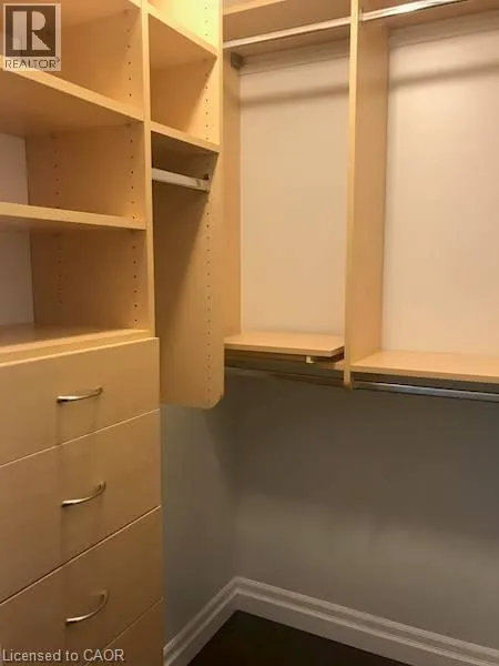 42 BRIDGEPORT Road E Unit# 401 #401
