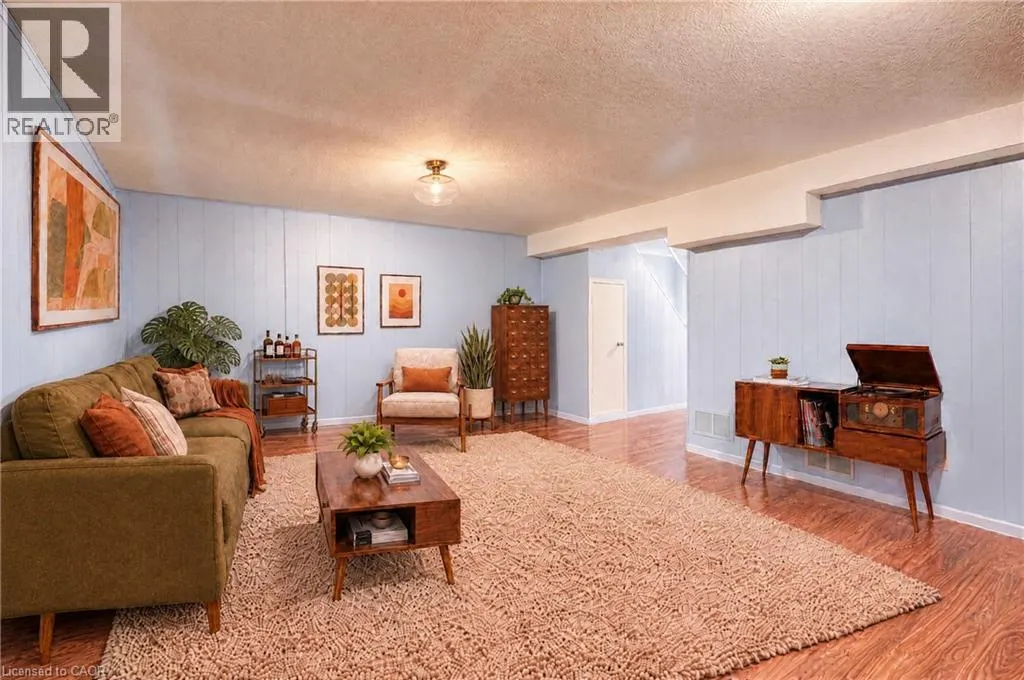 2713 ANDORRA Circle